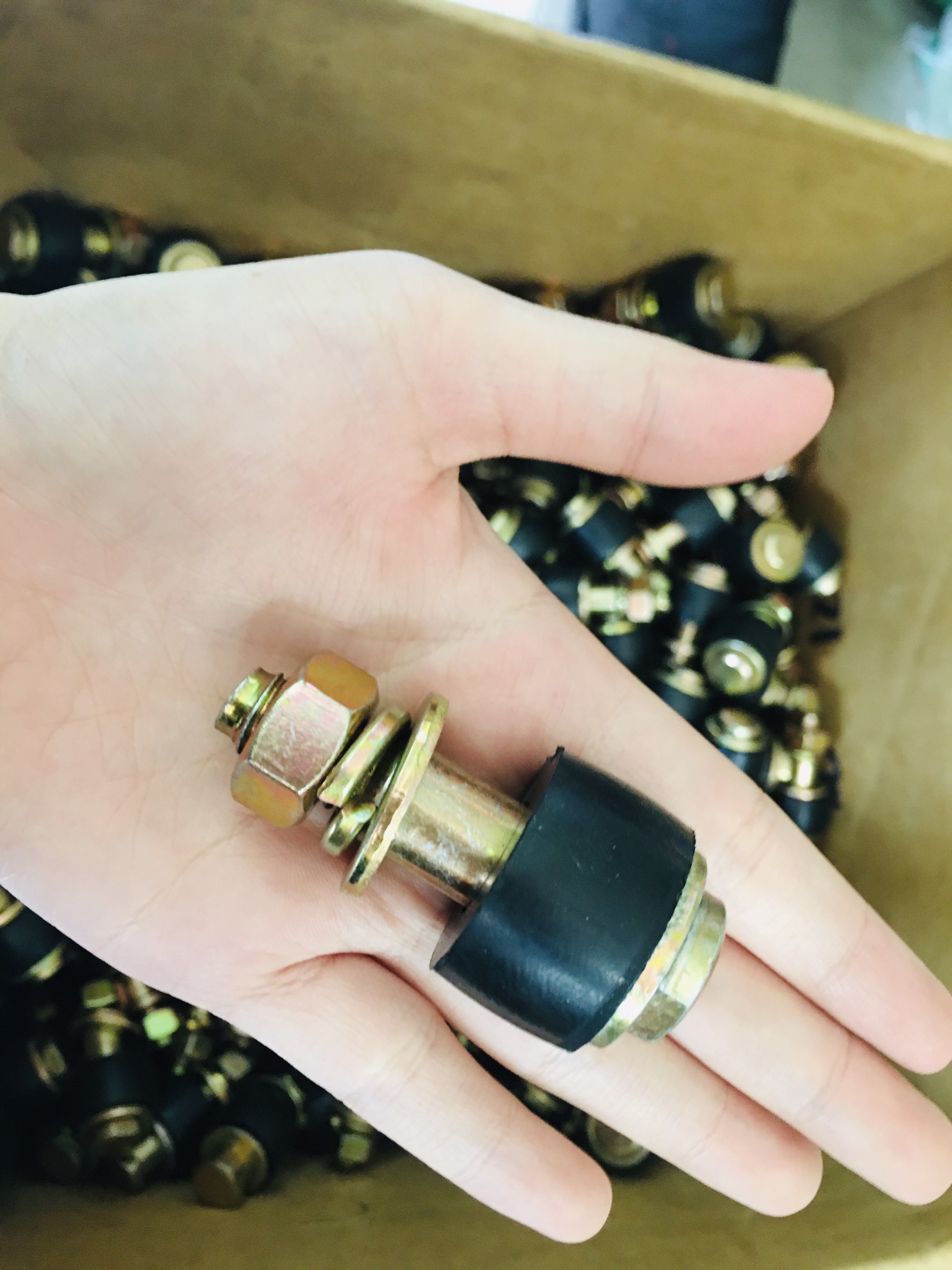 CAO SU GIẢM CHẤN KHỚP NỐI FCL+BULON F3