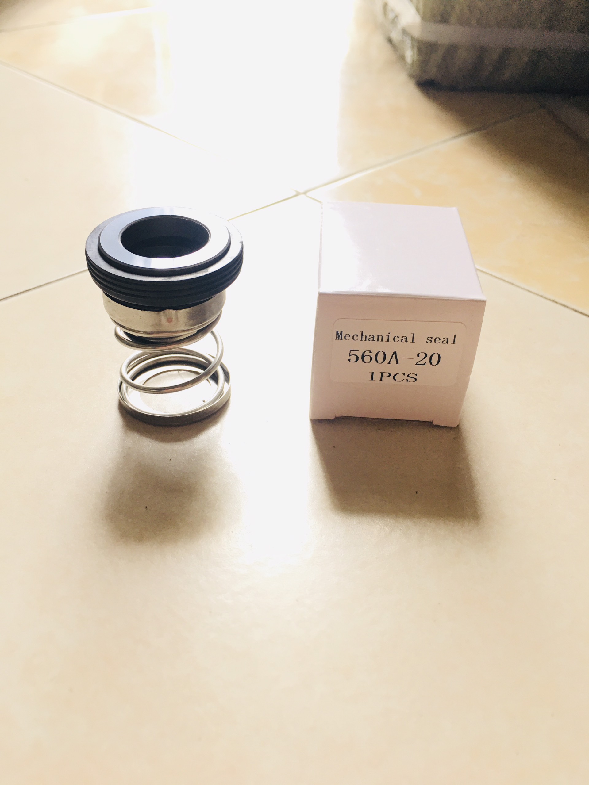 PHỐT BƠM 560A-20 ( phốt cao)