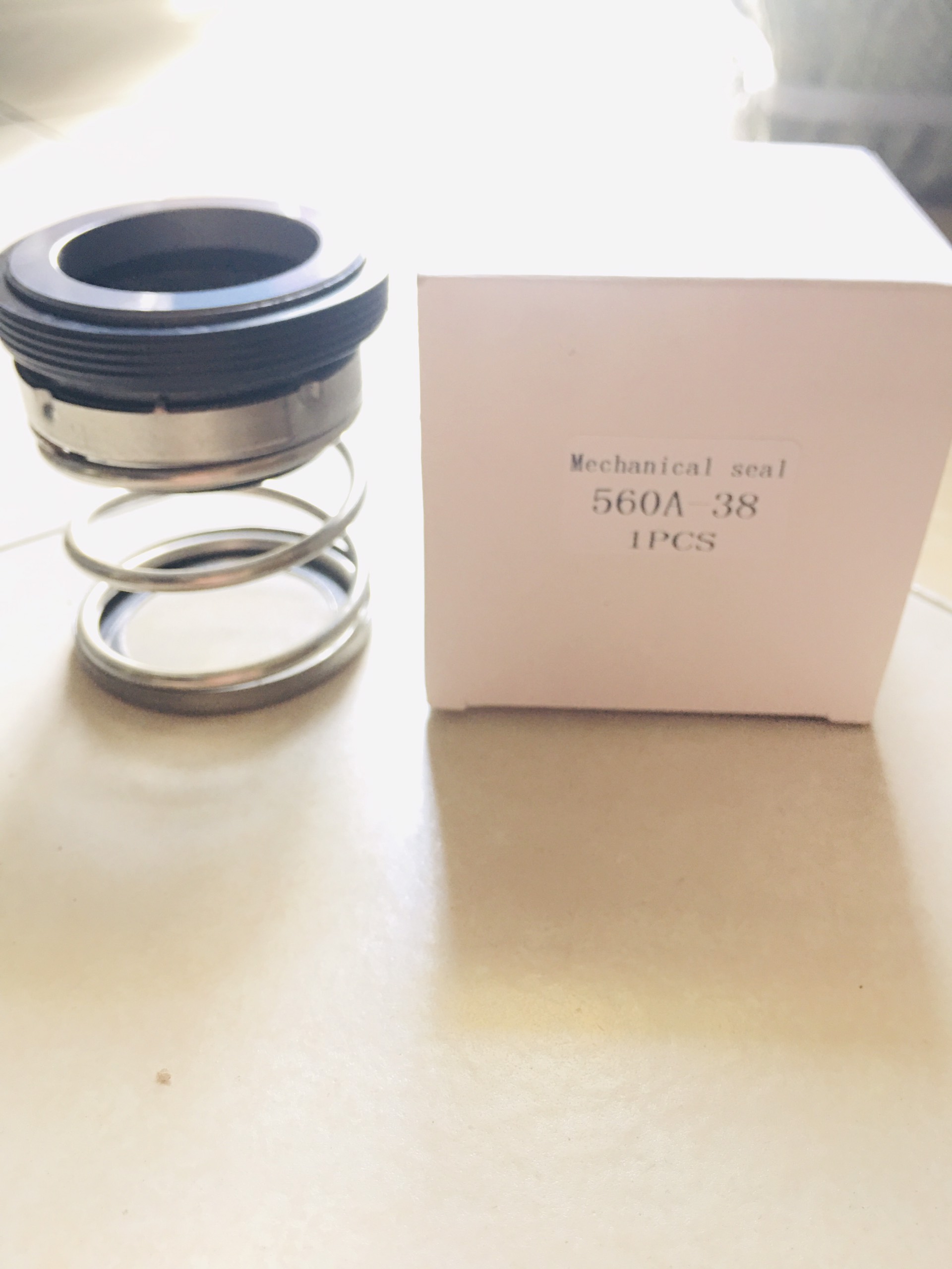 PHỐT BƠM 560A-38 (phốt cao)