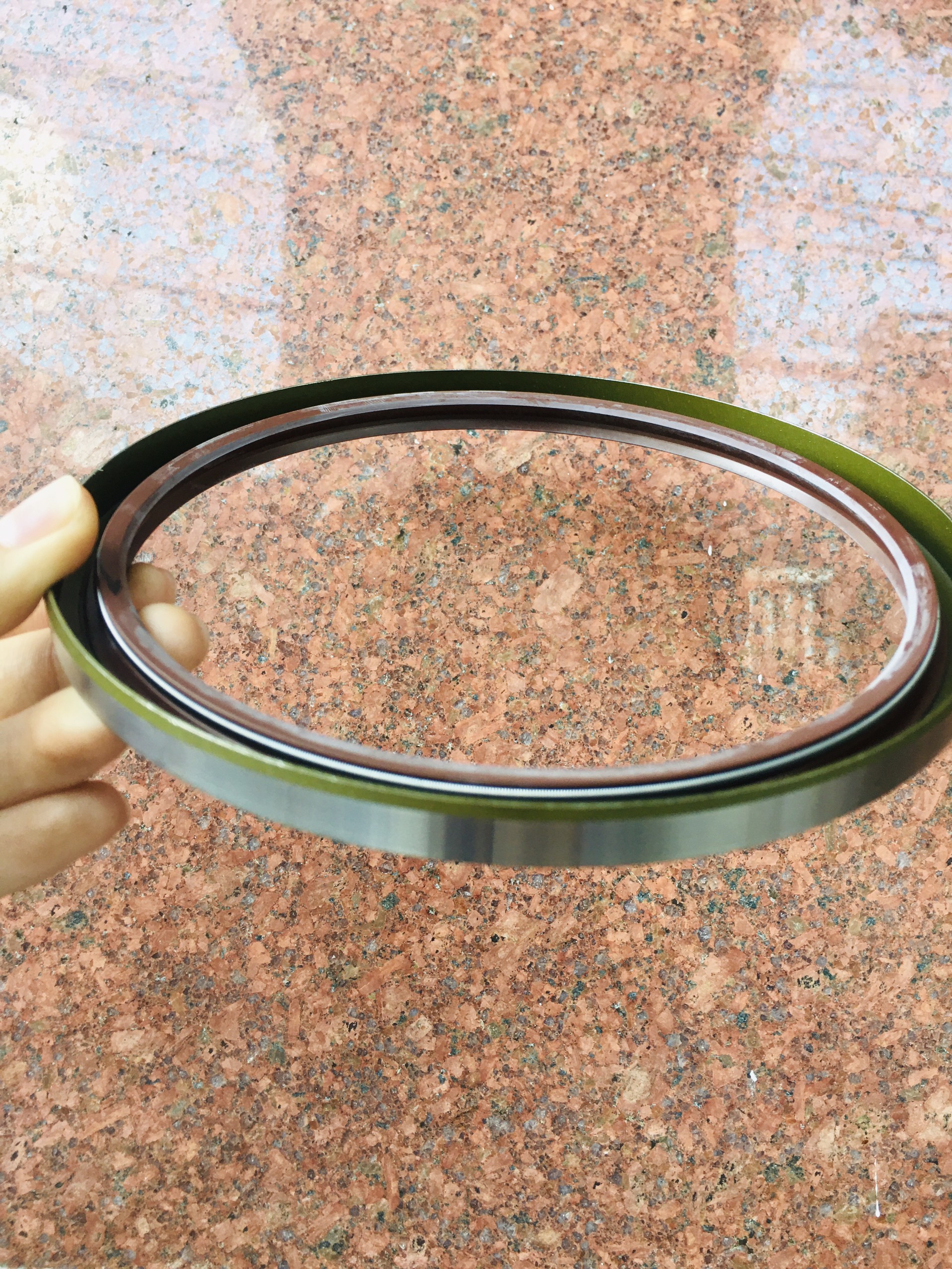 PHỐT CHẮN DẦU TB 130*150*12 (PHỐT XE HƠI 130x150x12)