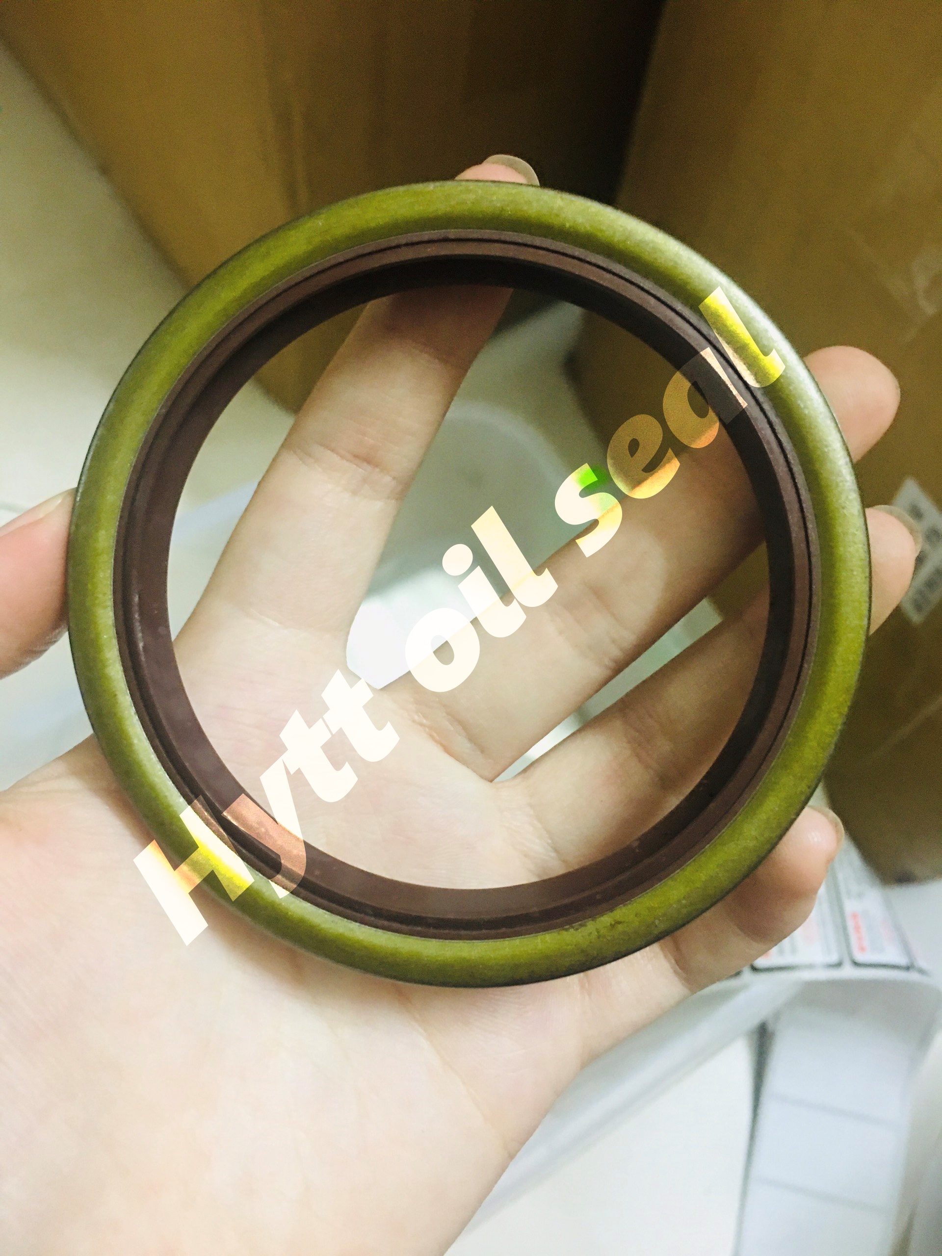 PHỐT CHẮN DẦU TB 72*90*8 (PHỐT XE HƠI 72x90x8)