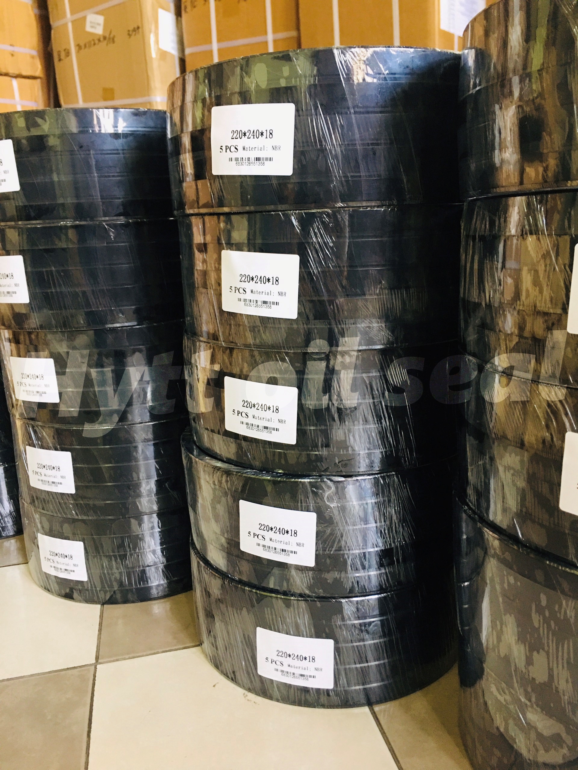 PHỐT CHẮN DẦU TC đen 200*240*18